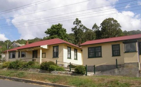Return To Sender Lodge - Accommodation Port Macquarie 0