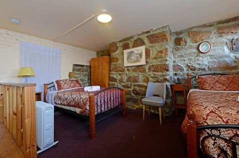 Edinburgh Gallery Bed & Breakfast - Accommodation Port Macquarie 10