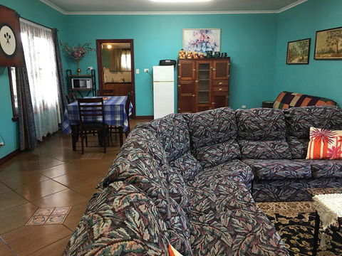 Blue Wren Bungalow - Accommodation Port Macquarie 4