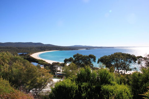 DOLPHIN LOOKOUT COTTAGE - Amazing Views Of The Bay Of Fires - Accommodation Port Macquarie 9