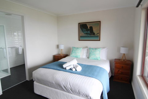 DOLPHIN LOOKOUT COTTAGE - Amazing Views Of The Bay Of Fires - Accommodation Port Macquarie 10