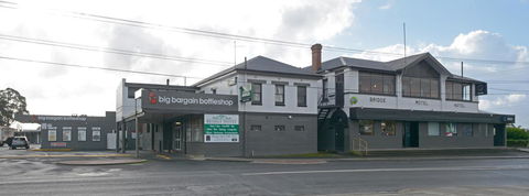 Bridge Hotel - Accommodation Port Macquarie 13