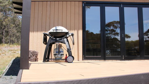 BAY OF FIRES ECO HUT Off Grid Experience At Binalong Bay - Accommodation Port Macquarie 14