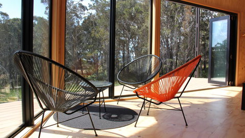 BAY OF FIRES ECO HUT Off Grid Experience At Binalong Bay - Accommodation Port Macquarie 11
