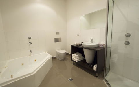 Ikon Hotel - Accommodation Port Macquarie 9