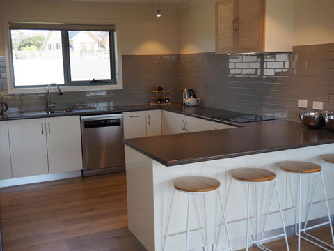 GRANITE BEACH HOUSE @ Bay Of Fires - Accommodation Port Macquarie 5