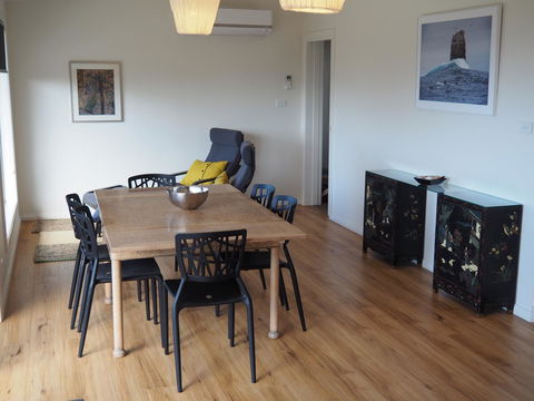 GRANITE BEACH HOUSE @ Bay Of Fires - Accommodation Port Macquarie 3