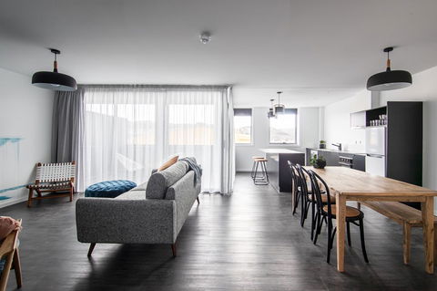 Change Overnight - Accommodation Port Macquarie 11