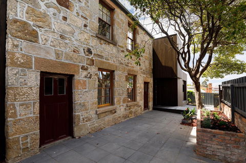 Blue Magnolia - Accommodation Port Macquarie 2