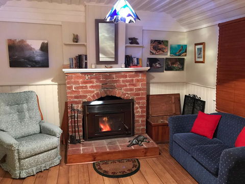Platypus Playground Riverside Cottage - Accommodation Port Macquarie 4