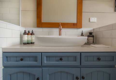 New Aptmnt Only 5 Mins To Mona Gallery - Accommodation Port Macquarie 12