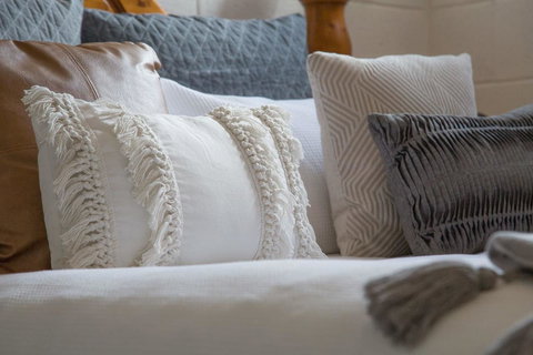 New Aptmnt Only 5 Mins To Mona Gallery - Accommodation Port Macquarie 10