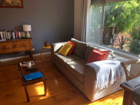 Flora Hill Creek Views - Accommodation Port Macquarie 6