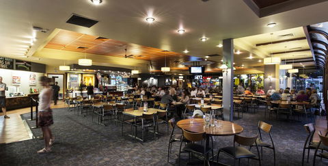 Nightcap At Matthew Flinders Hotel - Accommodation Port Macquarie 9