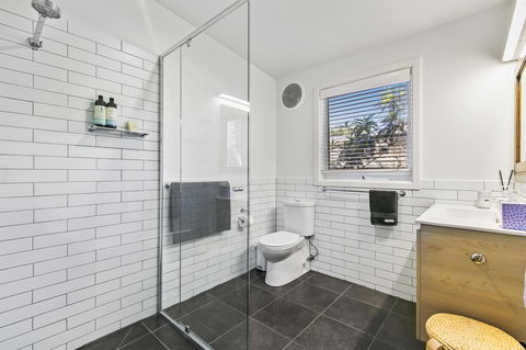 Bilinga Cottages - Accommodation Port Macquarie 13