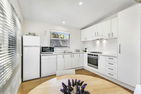 Bilinga Cottages - Accommodation Port Macquarie 12