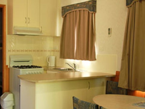 Tasman Holiday Parks - Geelong - Accommodation Port Macquarie 17