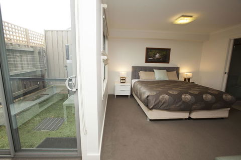 7 Falls Apartments - Accommodation Port Macquarie 20