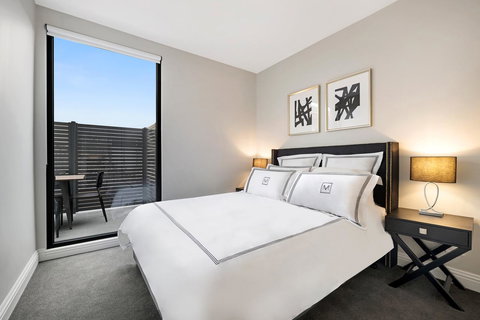 Manhattan Apartments - Caulfield North - Accommodation Port Macquarie 6