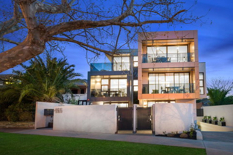 Manhattan Apartments - Caulfield North - Accommodation Port Macquarie 30