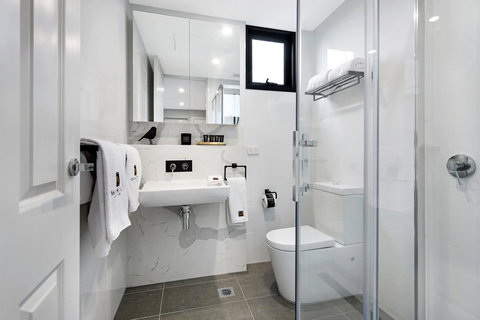 Manhattan Apartments - Caulfield North - Accommodation Port Macquarie 15