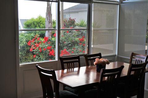 Oxford Rise Apartment - Accommodation Port Macquarie 2