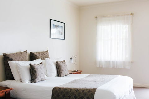Dunkeld Studio Accommodation - Accommodation Port Macquarie 6
