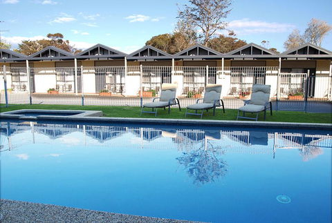 Mornington Motel - Accommodation Port Macquarie 0