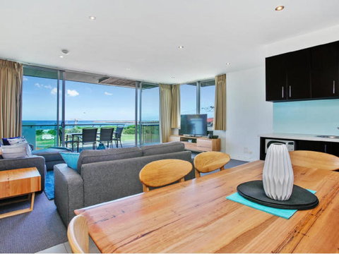 The Dolphin Apartments - Accommodation Port Macquarie 15