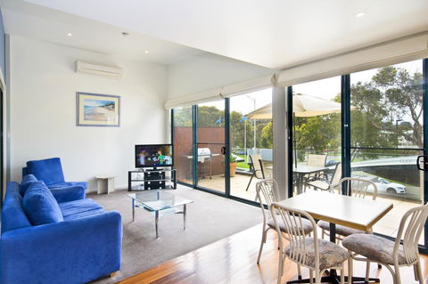 Anchorage Motel & Villas Lorne - Accommodation Port Macquarie 0