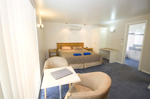 Anchorage Motel & Villas Lorne - Accommodation Port Macquarie 9