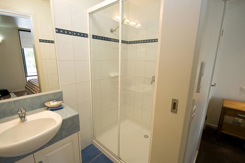 Anchorage Motel & Villas Lorne - Accommodation Port Macquarie 16