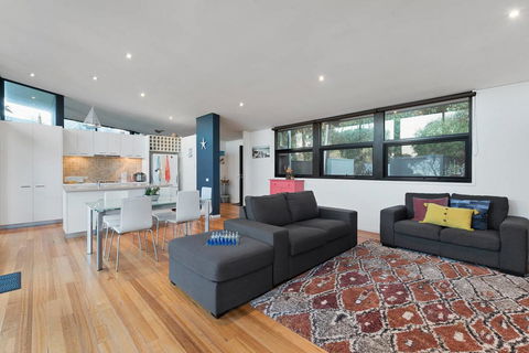 Ocean View Treetops Retreat - Accommodation Port Macquarie 6