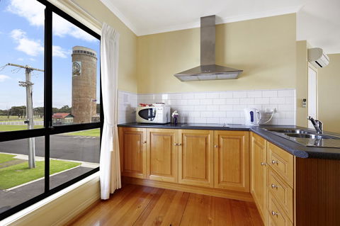 Clifftop Apartments Portland Vic - Accommodation Port Macquarie 10