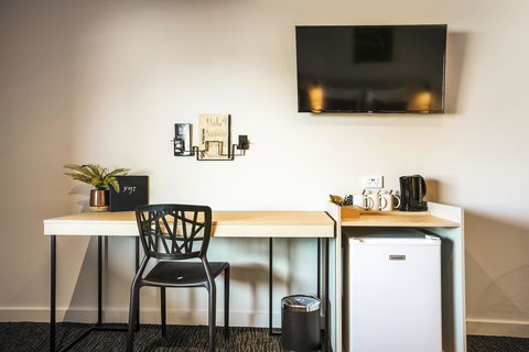 Nightcap At The Cheeky Squire - Accommodation Port Macquarie 21