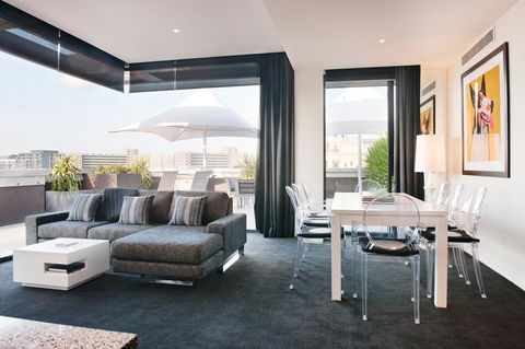 The Cullen Melbourne - Art Series - Accommodation Port Macquarie 12