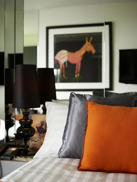 The Cullen Melbourne - Art Series - Accommodation Port Macquarie 8
