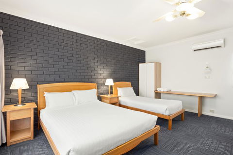 The International Motel Apollo Bay - Accommodation Port Macquarie 10