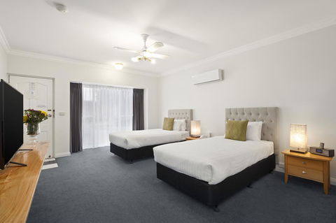 The International Motel Apollo Bay - Accommodation Port Macquarie 14
