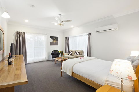 The International Motel Apollo Bay - Accommodation Port Macquarie 19