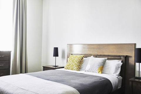 Plough Hotel - Accommodation Port Macquarie 0