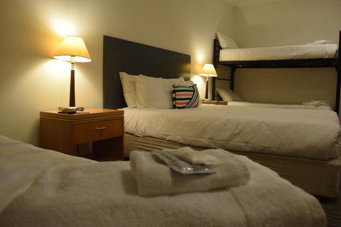 CROWN CENTRAL BUSINESS DISTRICT MOTEL - NO UNDER 18s - Accommodation Port Macquarie 38
