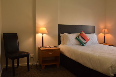 CROWN CENTRAL BUSINESS DISTRICT MOTEL - NO UNDER 18s - Accommodation Port Macquarie 33
