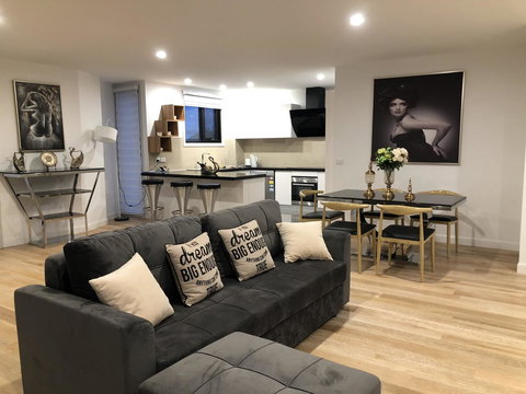 Apartments In Phillip Island Towers - Block C - Accommodation Port Macquarie 0