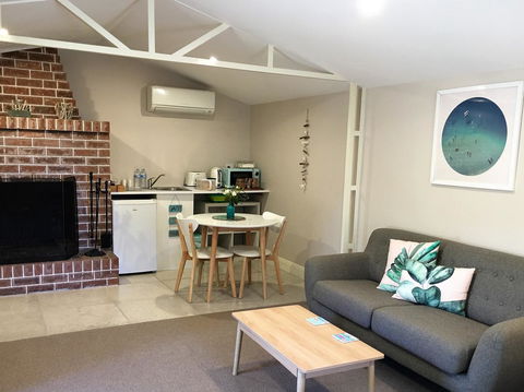 The Cosy Bungalow - Accommodation Port Macquarie 7