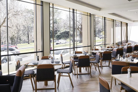 Pullman Melbourne On The Park - Accommodation Port Macquarie 16