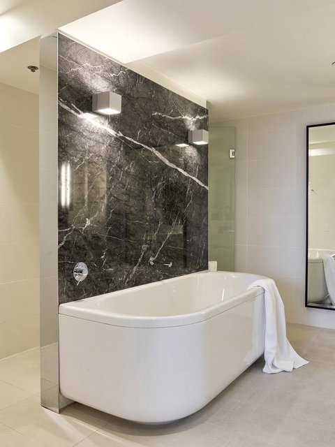 Pullman Melbourne On The Park - Accommodation Port Macquarie 7