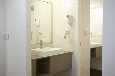 Ibis Melbourne Hotel And Apartments - Accommodation Port Macquarie 19