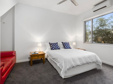 Aireys Ocean View - Accommodation Port Macquarie 8