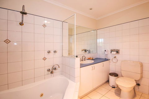 Torquay Tropicana Motel - Accommodation Port Macquarie 16